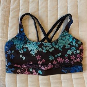 Lululemon sports bra size 10